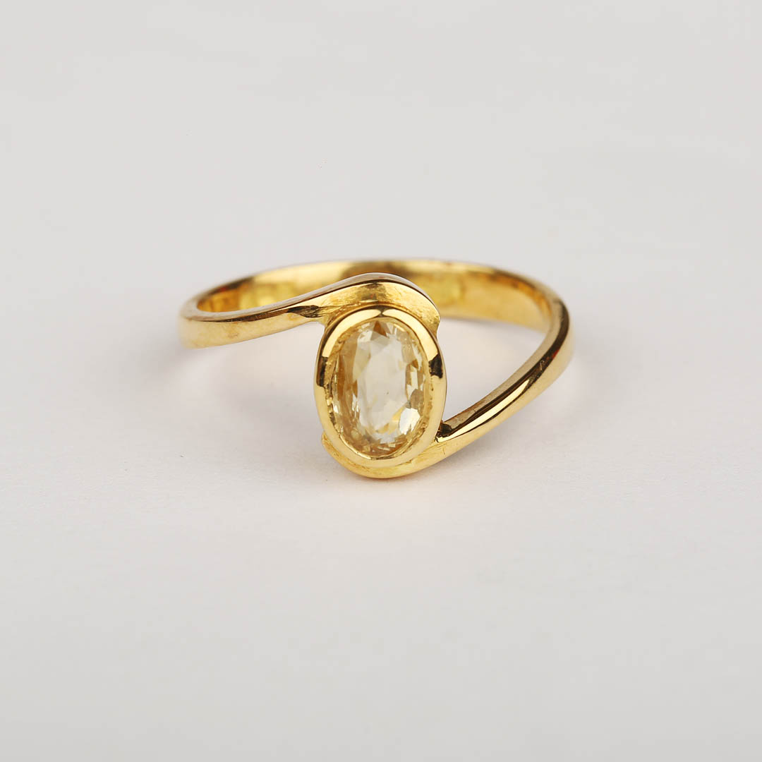 Yellow Saphhire Gold Ring